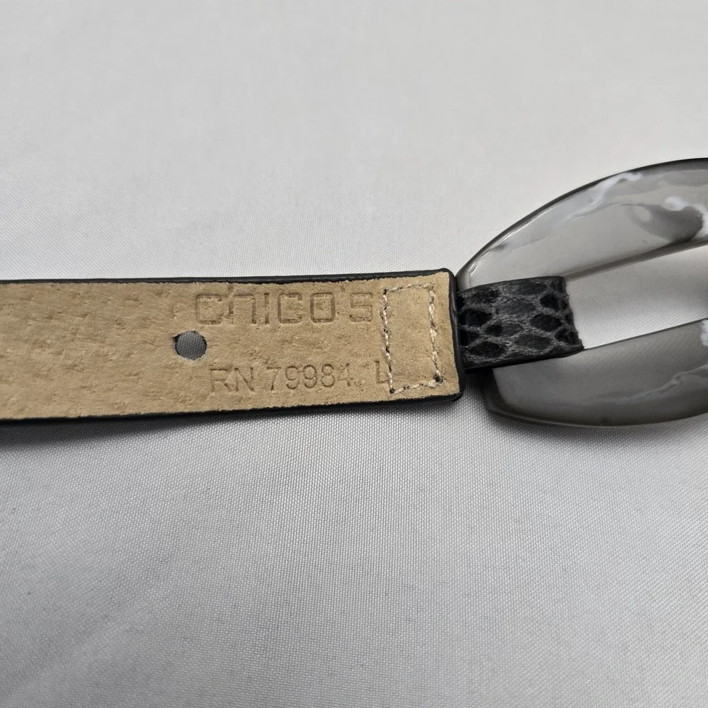 Chicos Elastic Resin Snake Embossed Leather Belt Gray Boho Career Art‎ To Wear